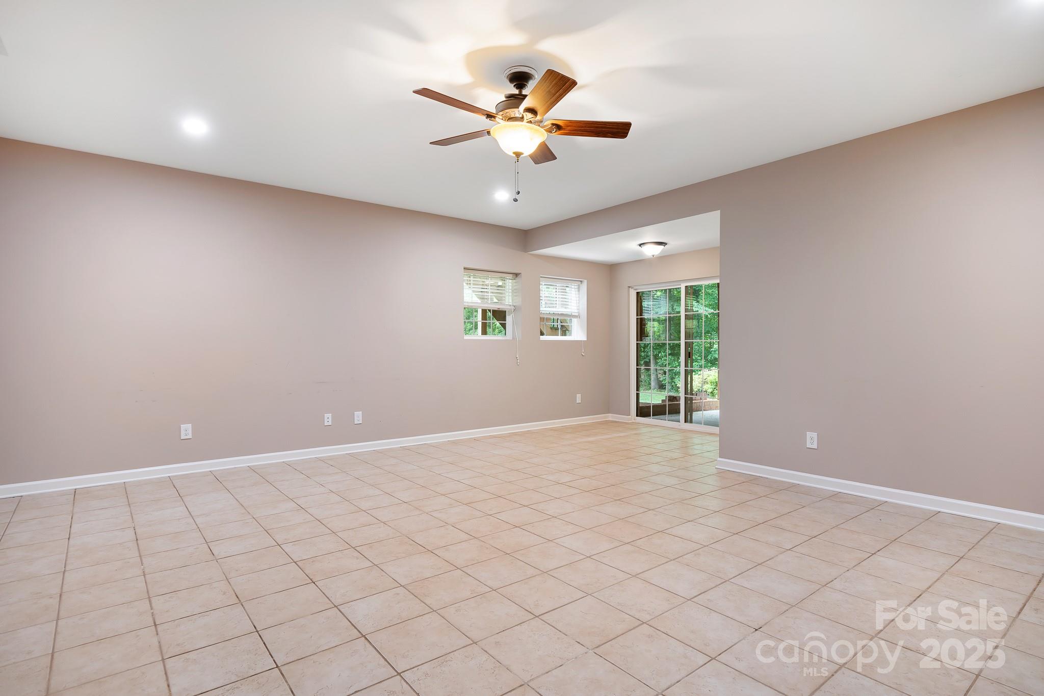 Lincoln Forest - Residential