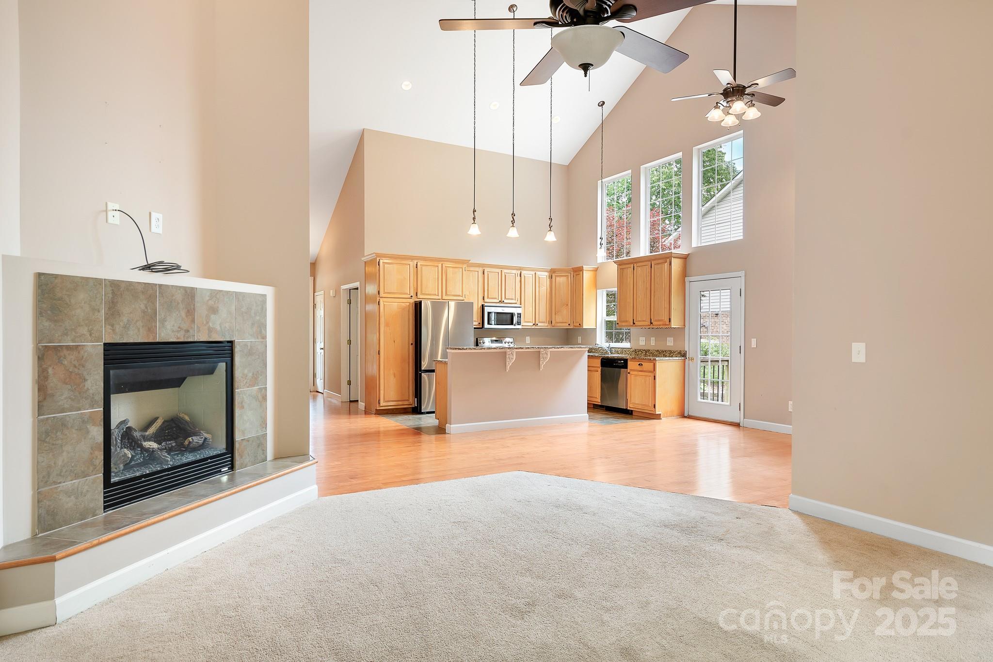 2695 Queens Road