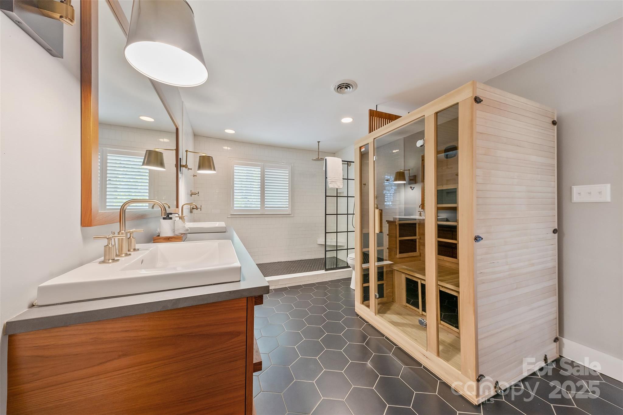 River Hills - Residential