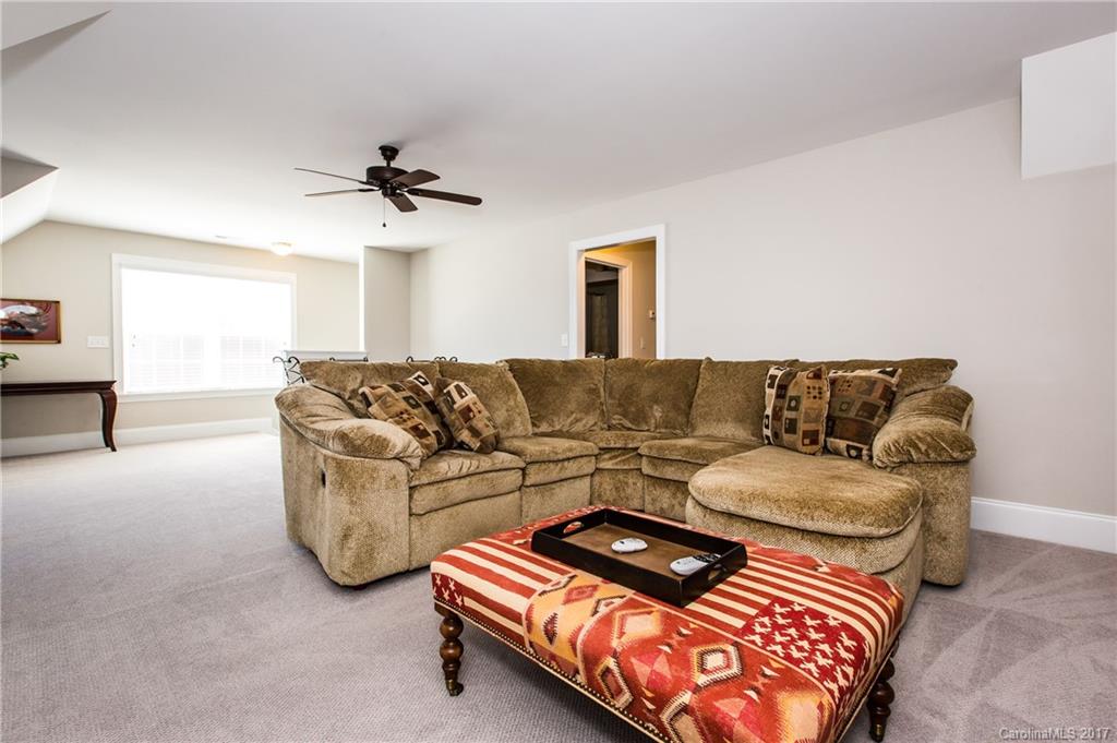 Augusta Place at Laurel Creek - Residential