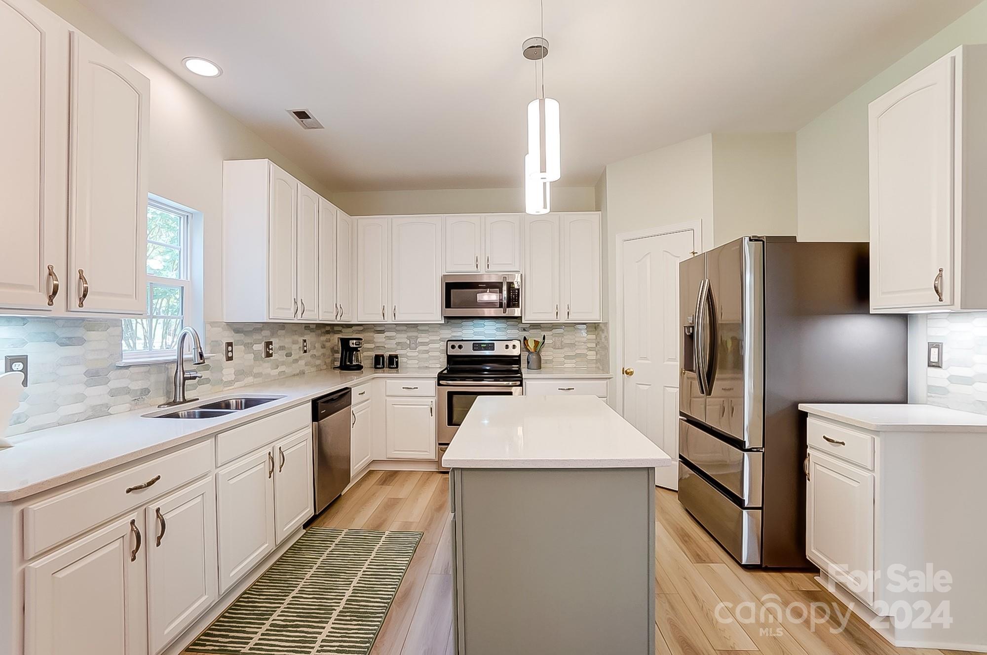 Highland Creek - Residential