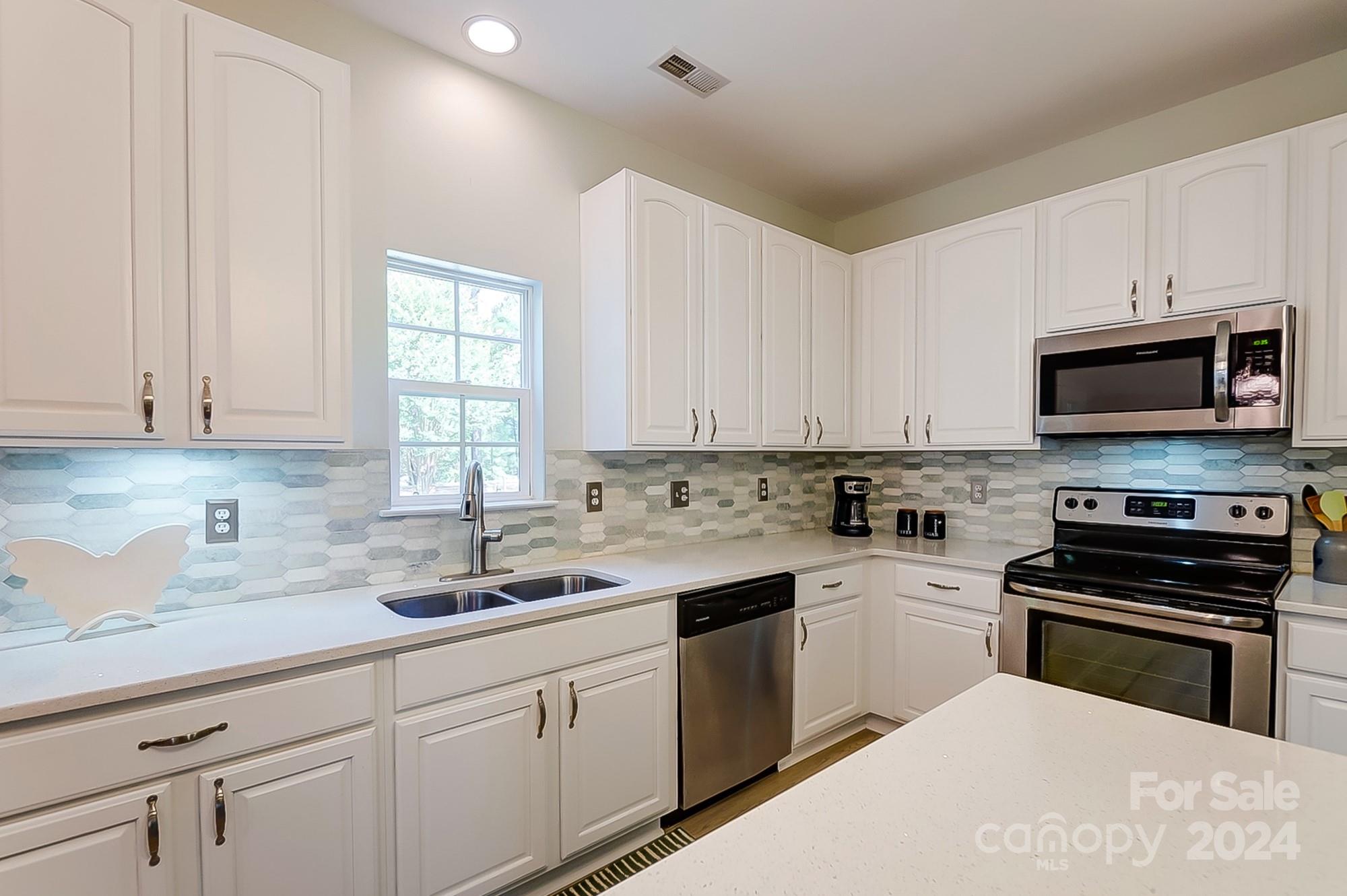 Highland Creek - Residential
