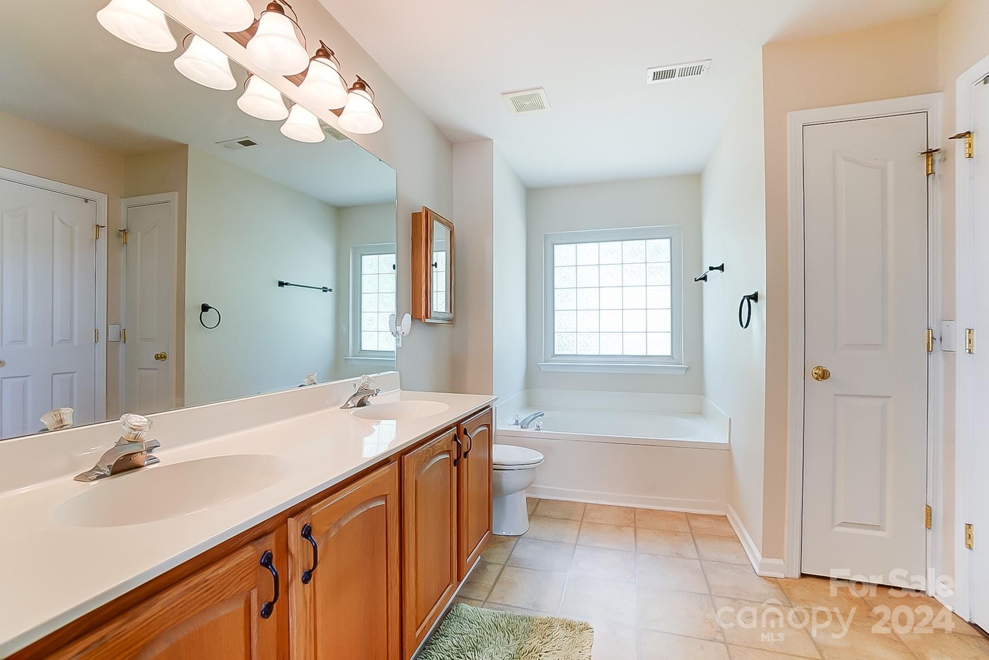 Highland Creek - Residential