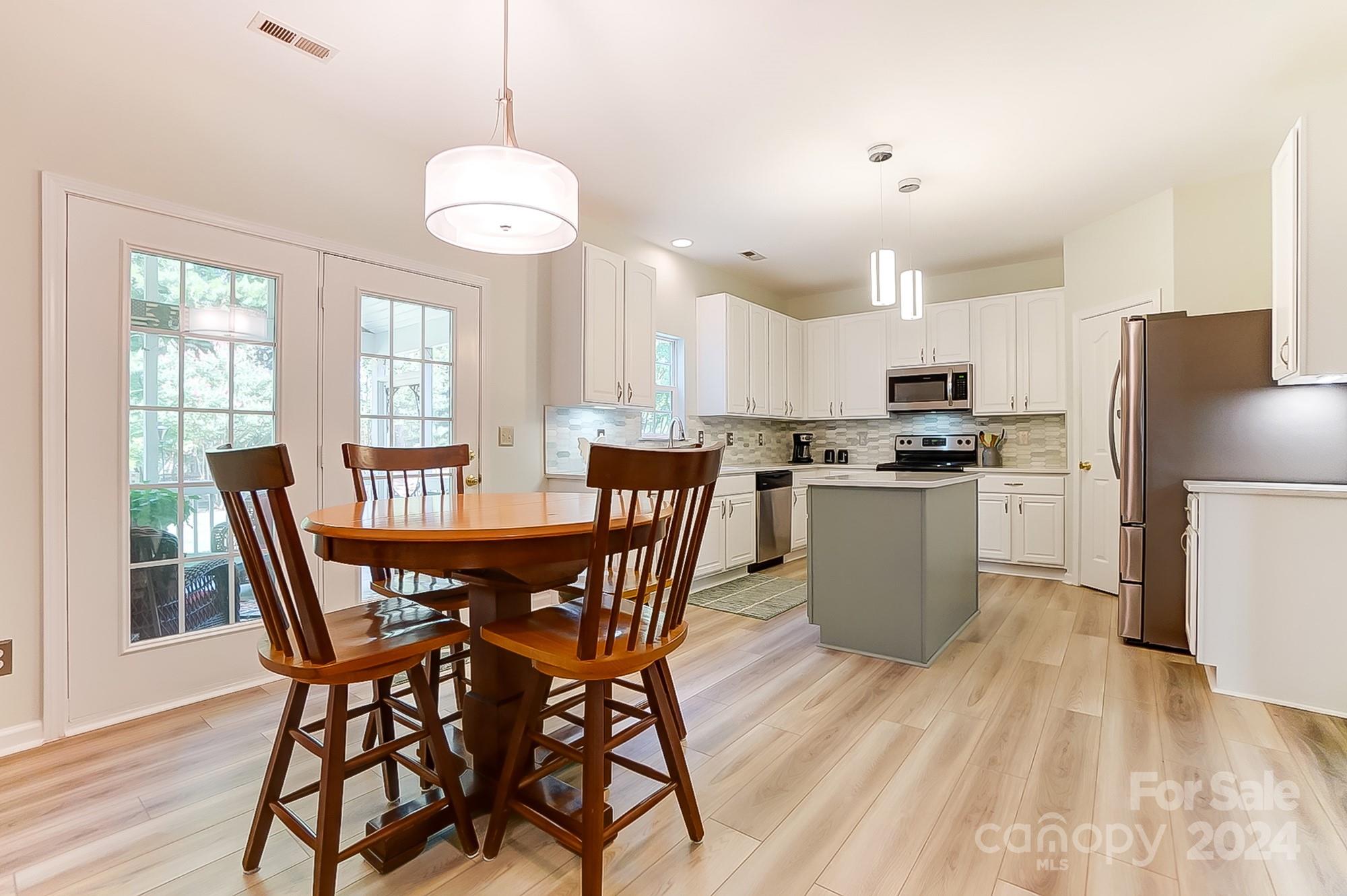 Highland Creek - Residential