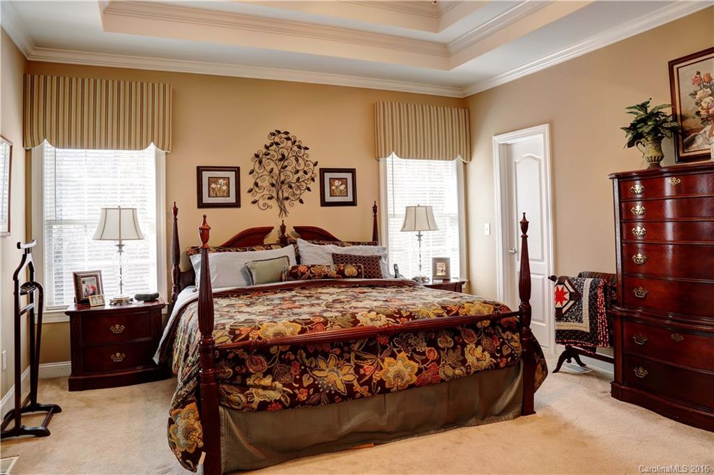 Holland Springs - Residential