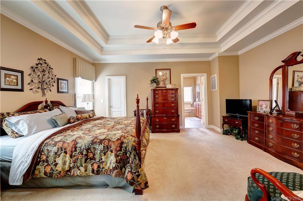 Holland Springs - Residential