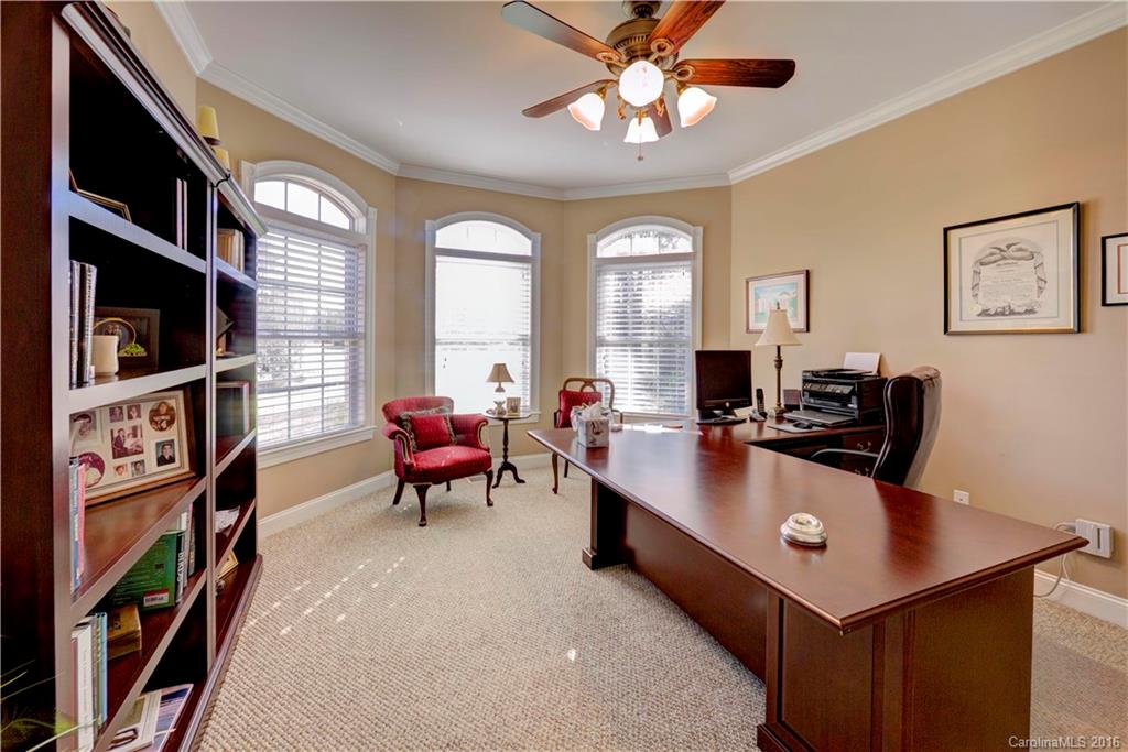 Holland Springs - Residential