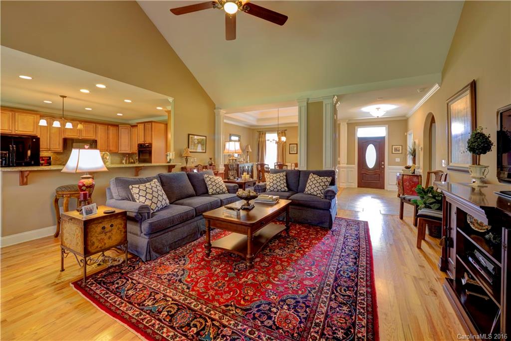 Holland Springs - Residential