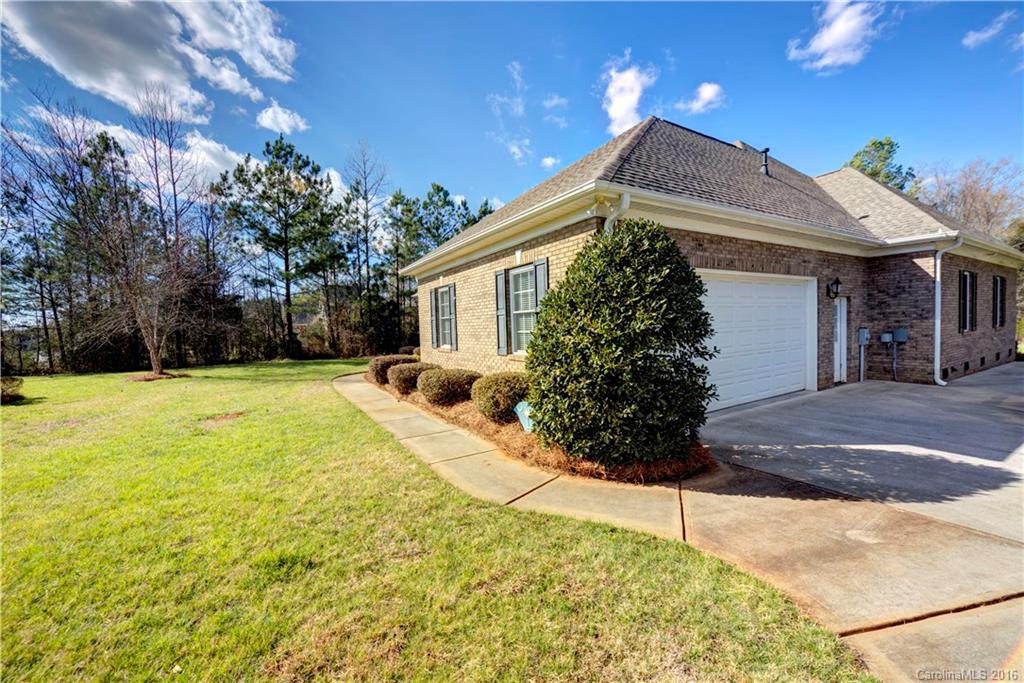 Holland Springs - Residential