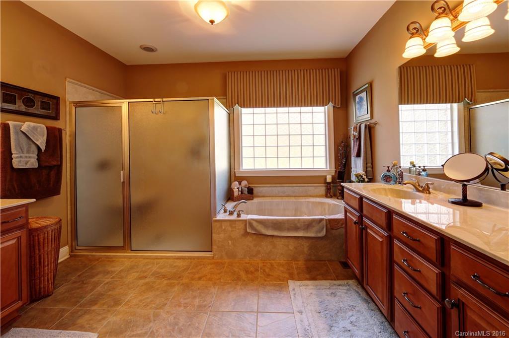 Holland Springs - Residential