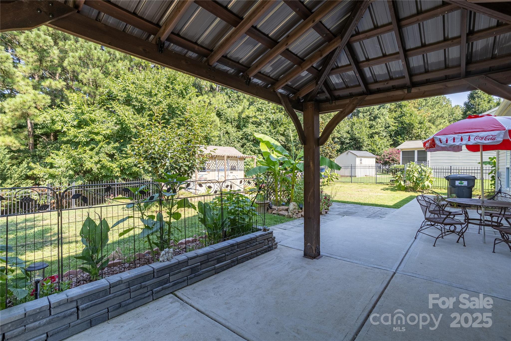 Mallard Lake - Residential