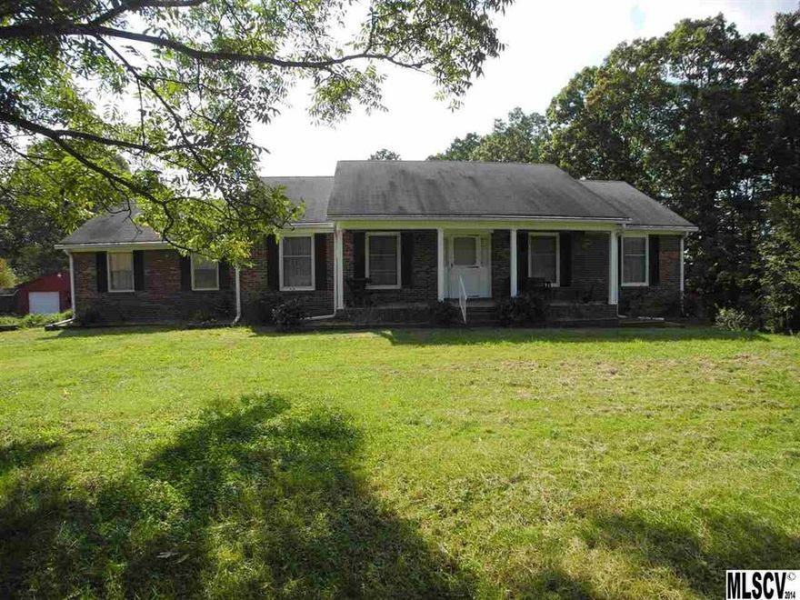 So much house and property for the money! Over 2900 sqft of living space, 2 car garage+ additional 2 car garage+ carport! Very private, surrounded by farm land, but only minutes from HWY 321 & I 85. Great commute location w/ low county taxes. Main floor has everything you need including a separate den w/ fireplace. Downstairs is another entire home! Full kitchen, living areas and plenty of rooms for additional bedrooms. There are an additional 7 acres available. 100% financing available.