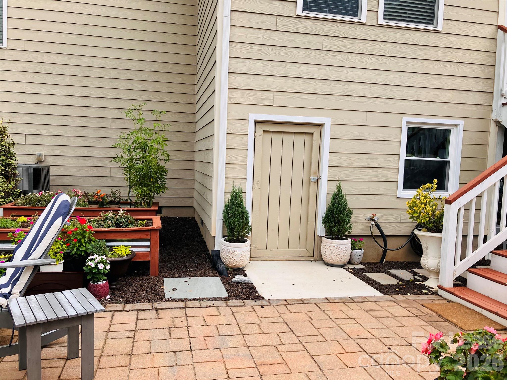 Cobblestone Manor - Residential Lease