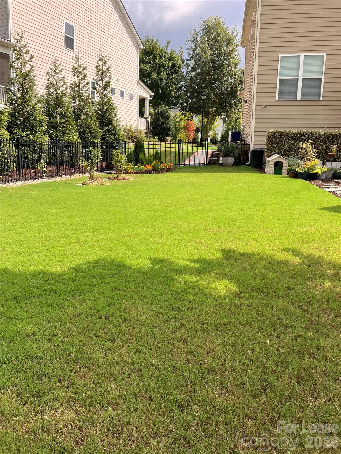 Cobblestone Manor - Residential Lease