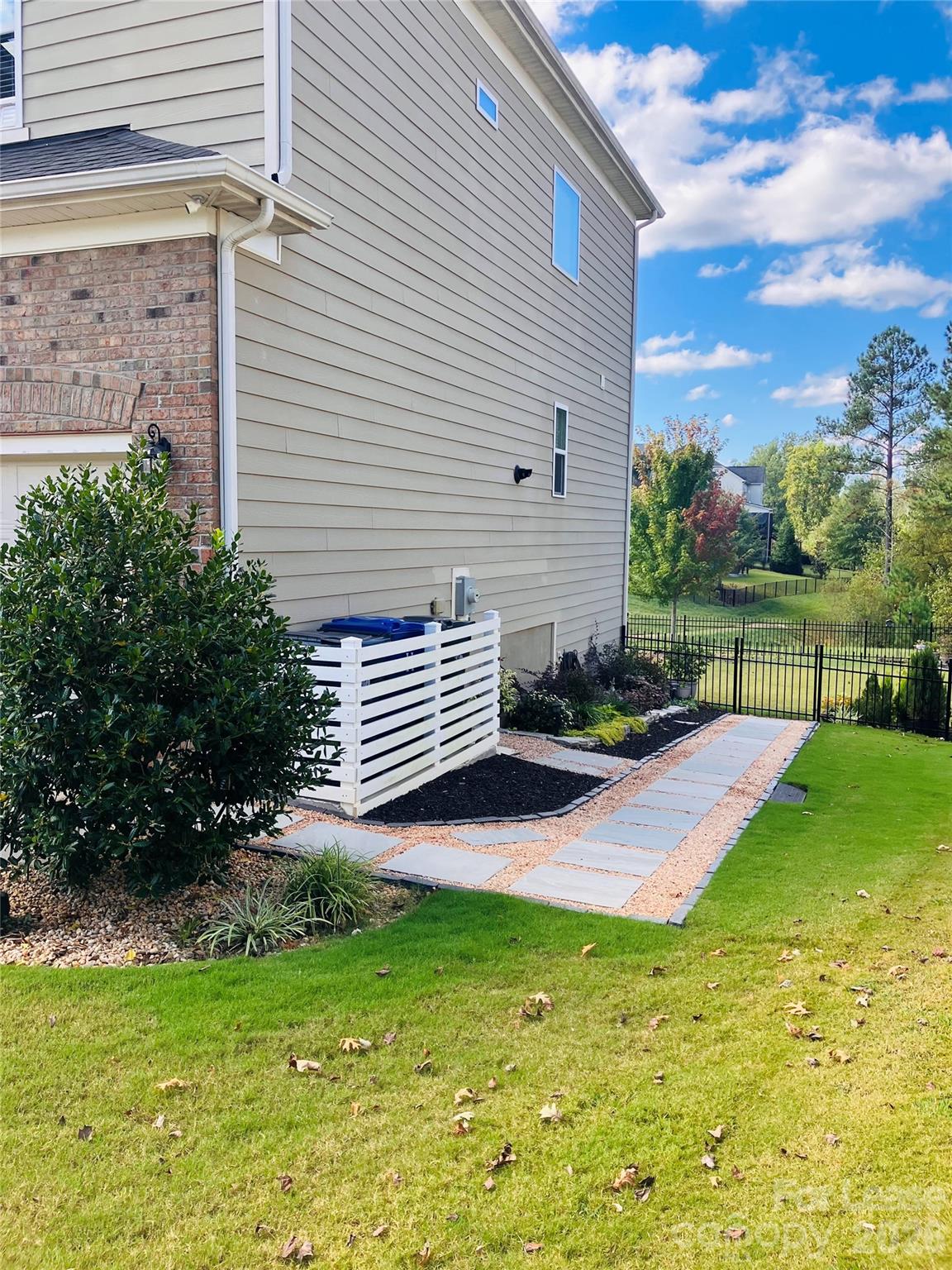 Cobblestone Manor - Residential Lease