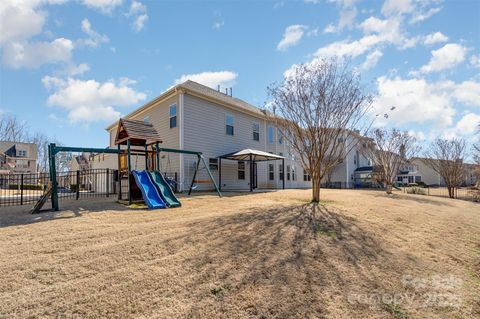 A home in Huntersville