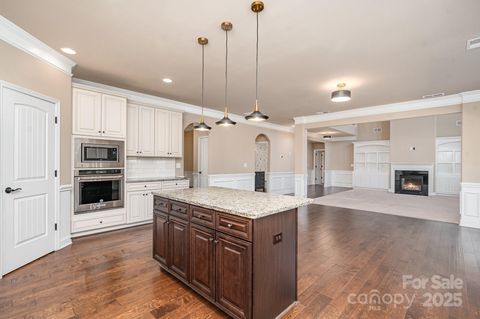 A home in Huntersville
