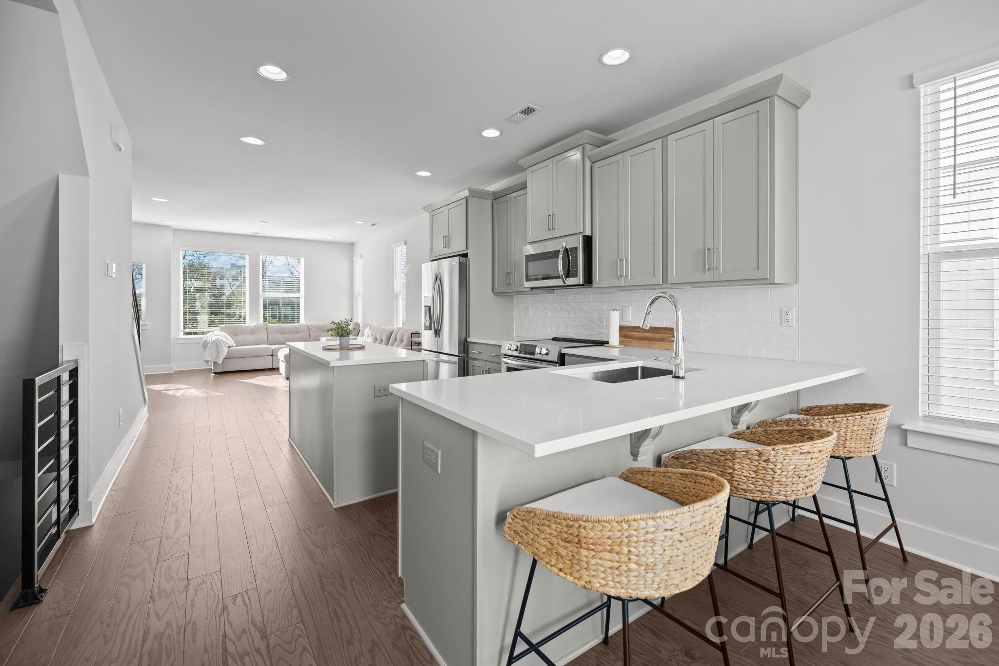 LOSO Terraces - Residential