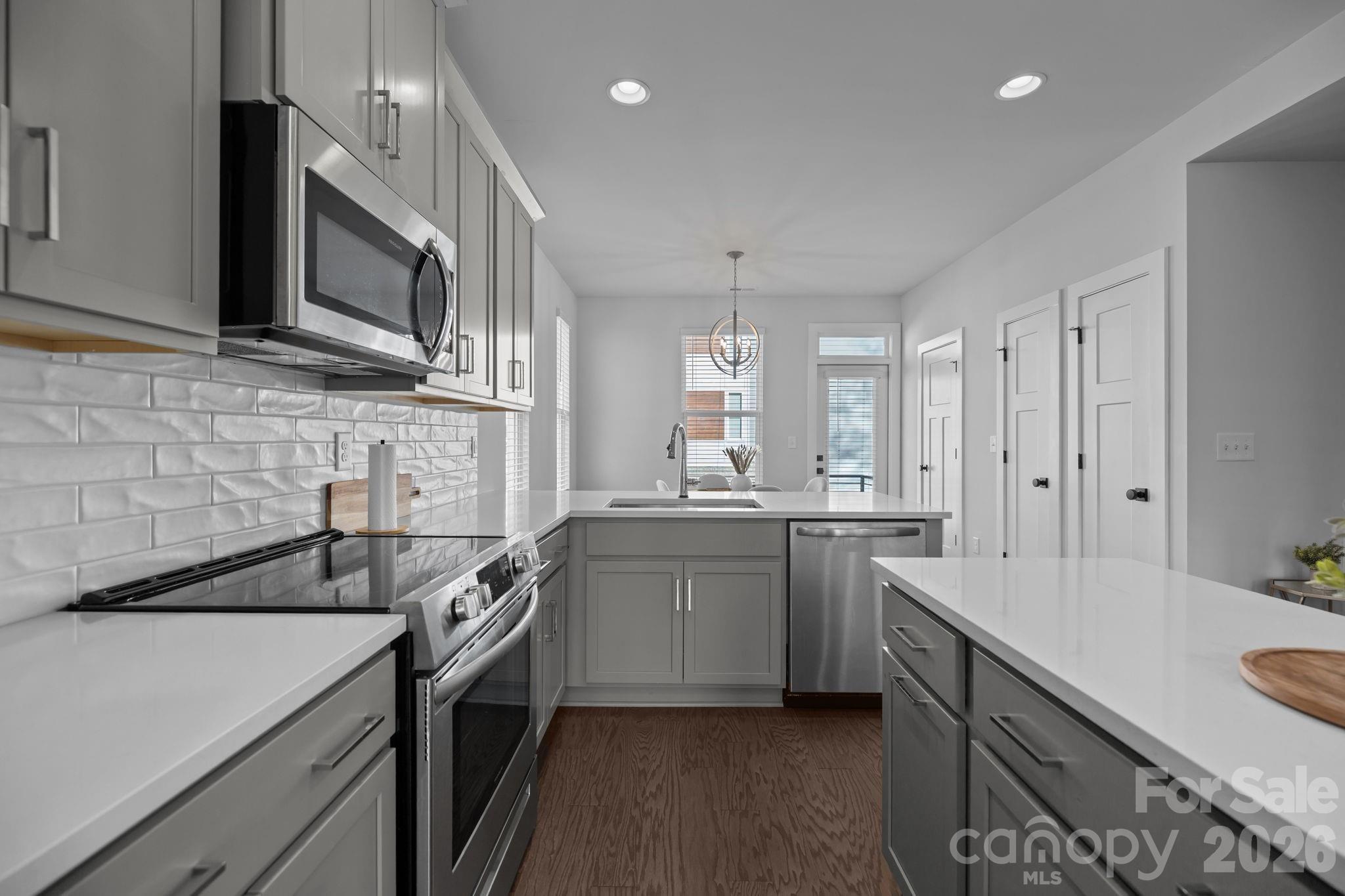 LOSO Terraces - Residential