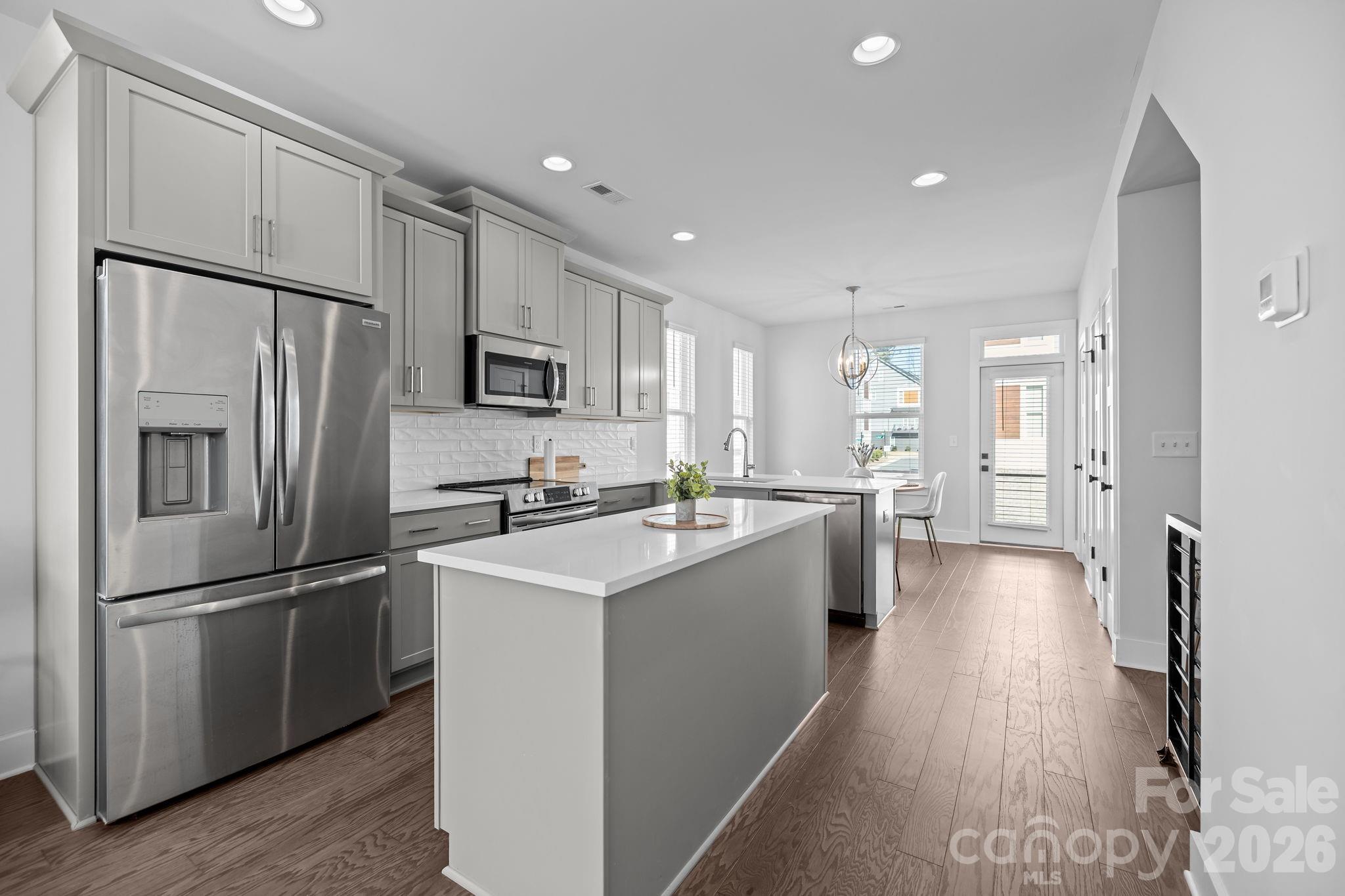 LOSO Terraces - Residential