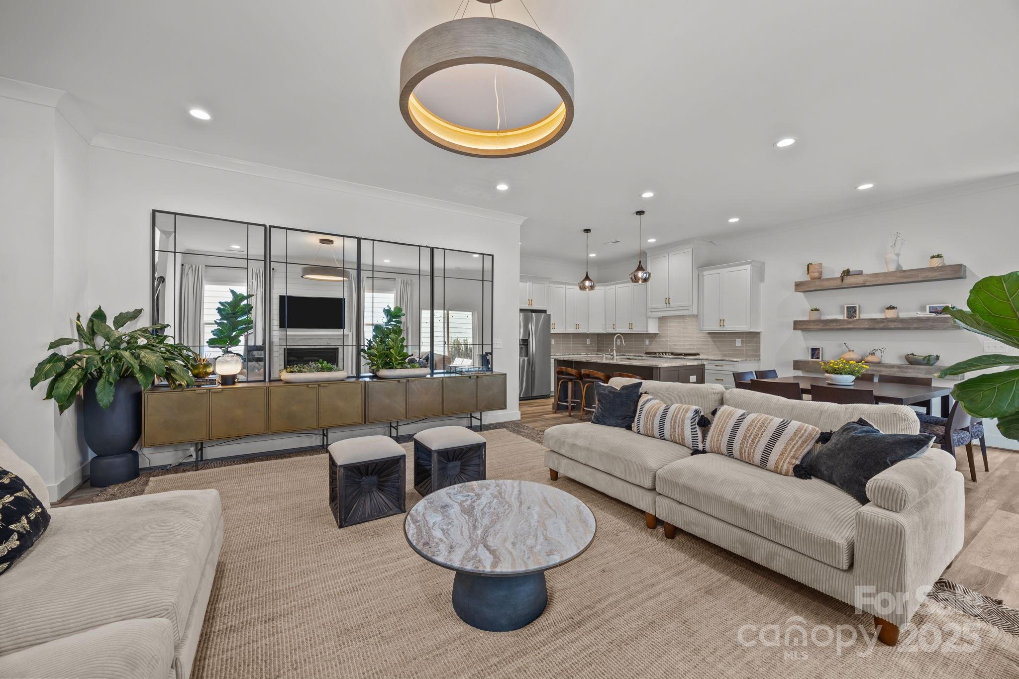 15116 Rocky Bluff Loop