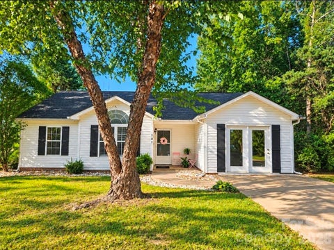Photo for 107 E Panther Creek Road