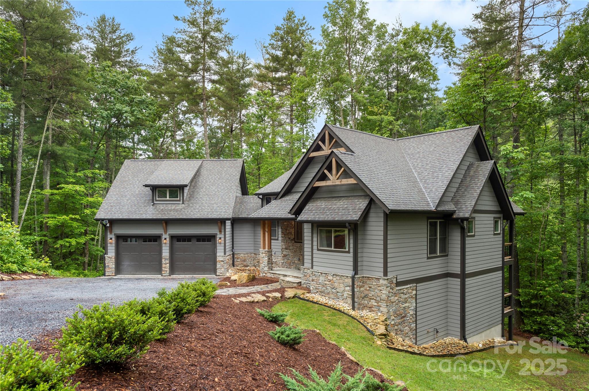 Pinnacle Falls - Residential