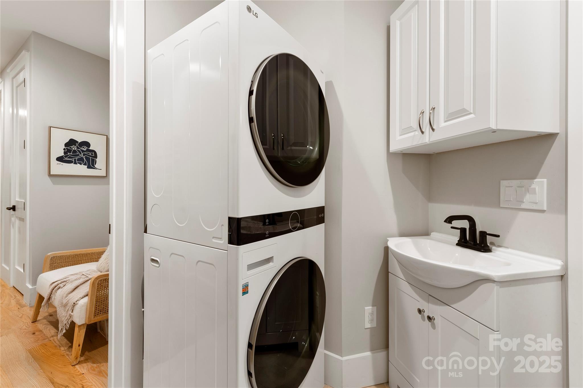 Pinnacle Falls - Residential