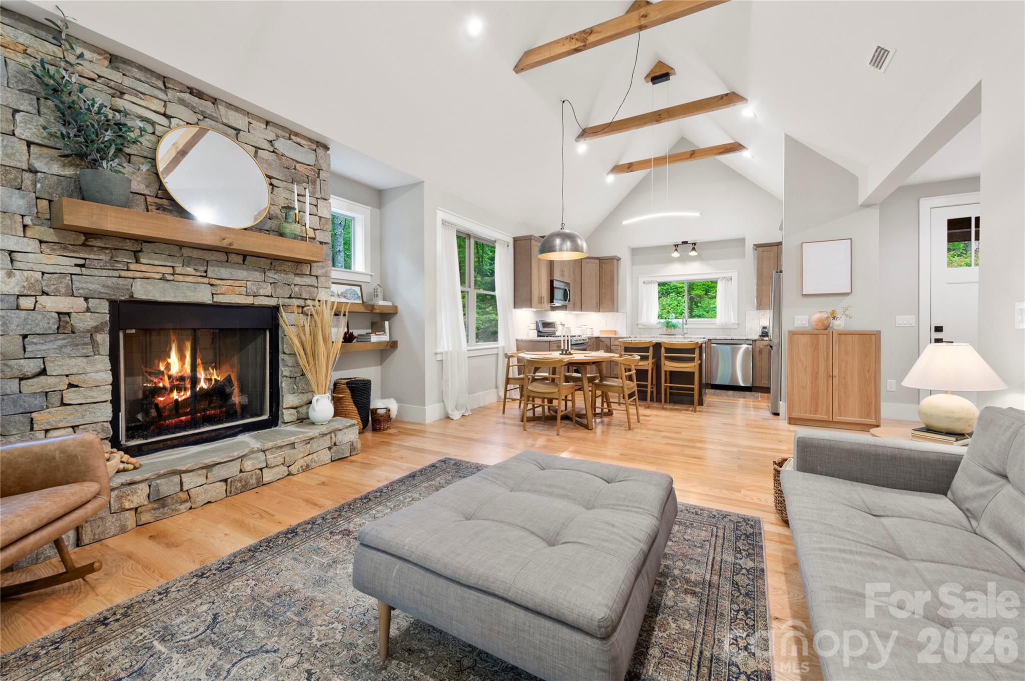 Pinnacle Falls - Residential