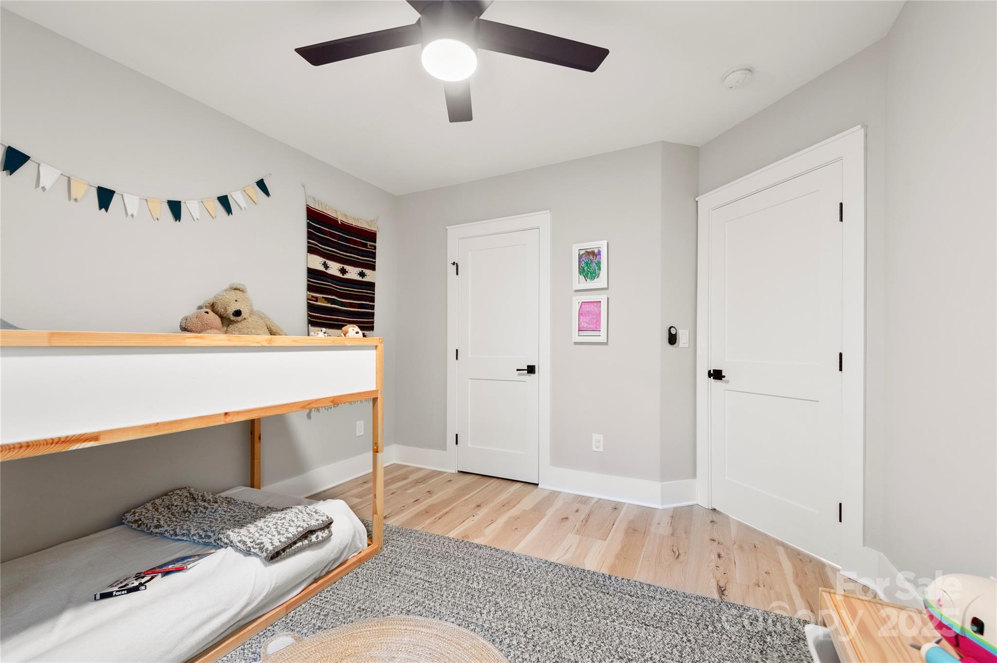 Pinnacle Falls - Residential