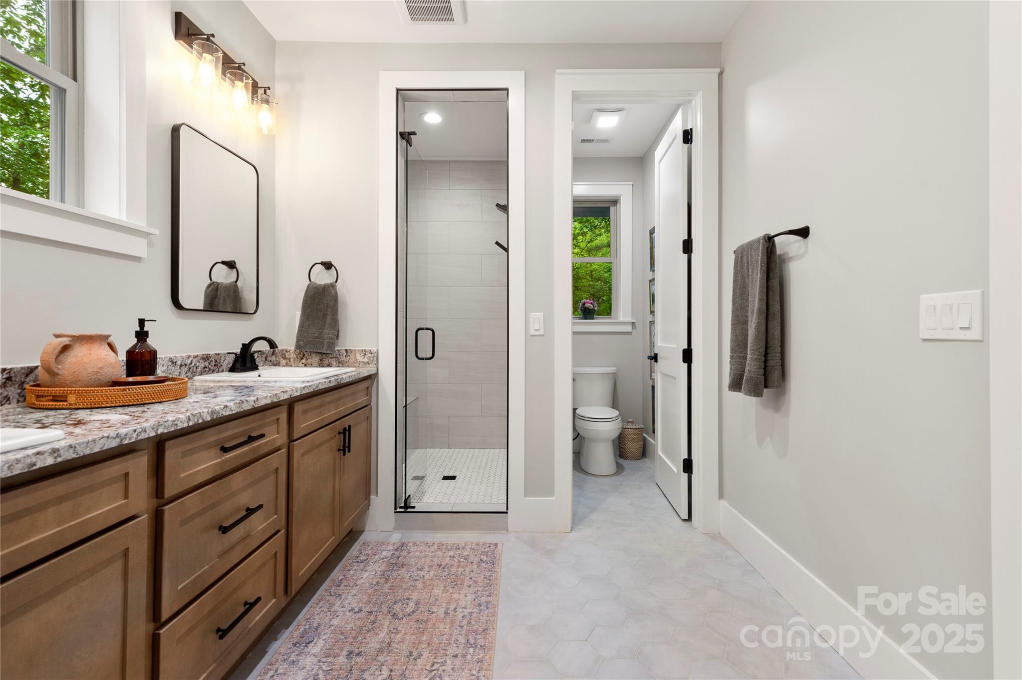 Pinnacle Falls - Residential