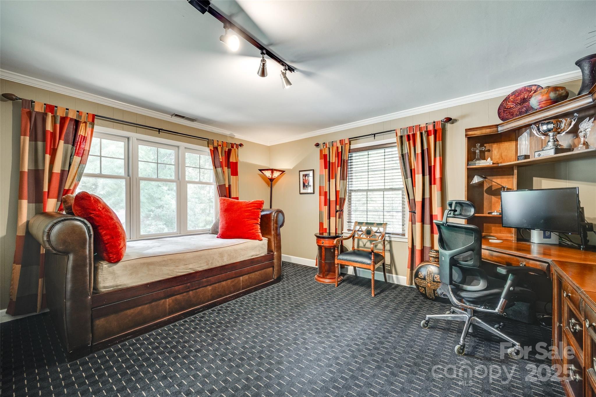 Browns Cove - Residential