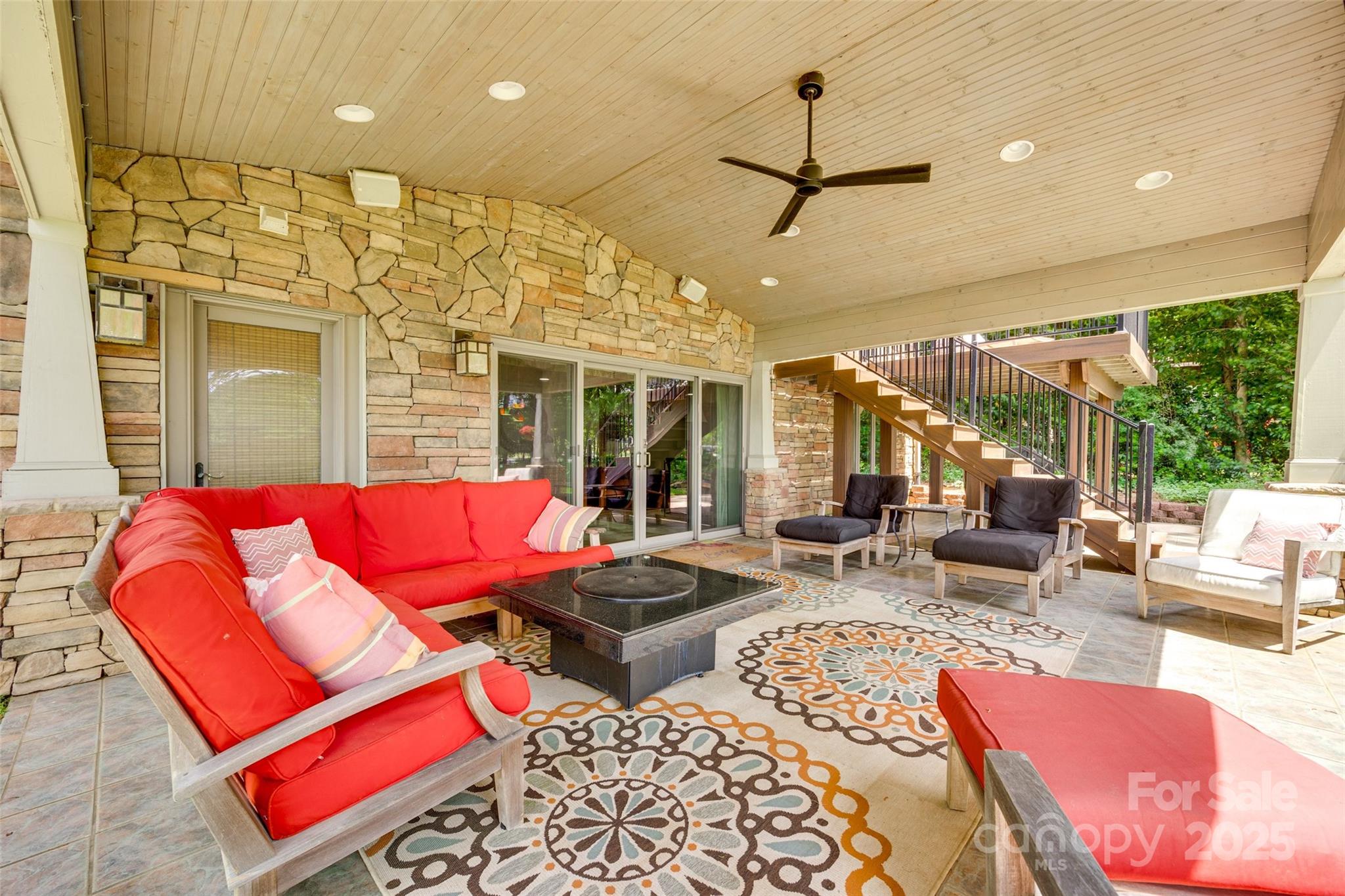 Browns Cove - Residential