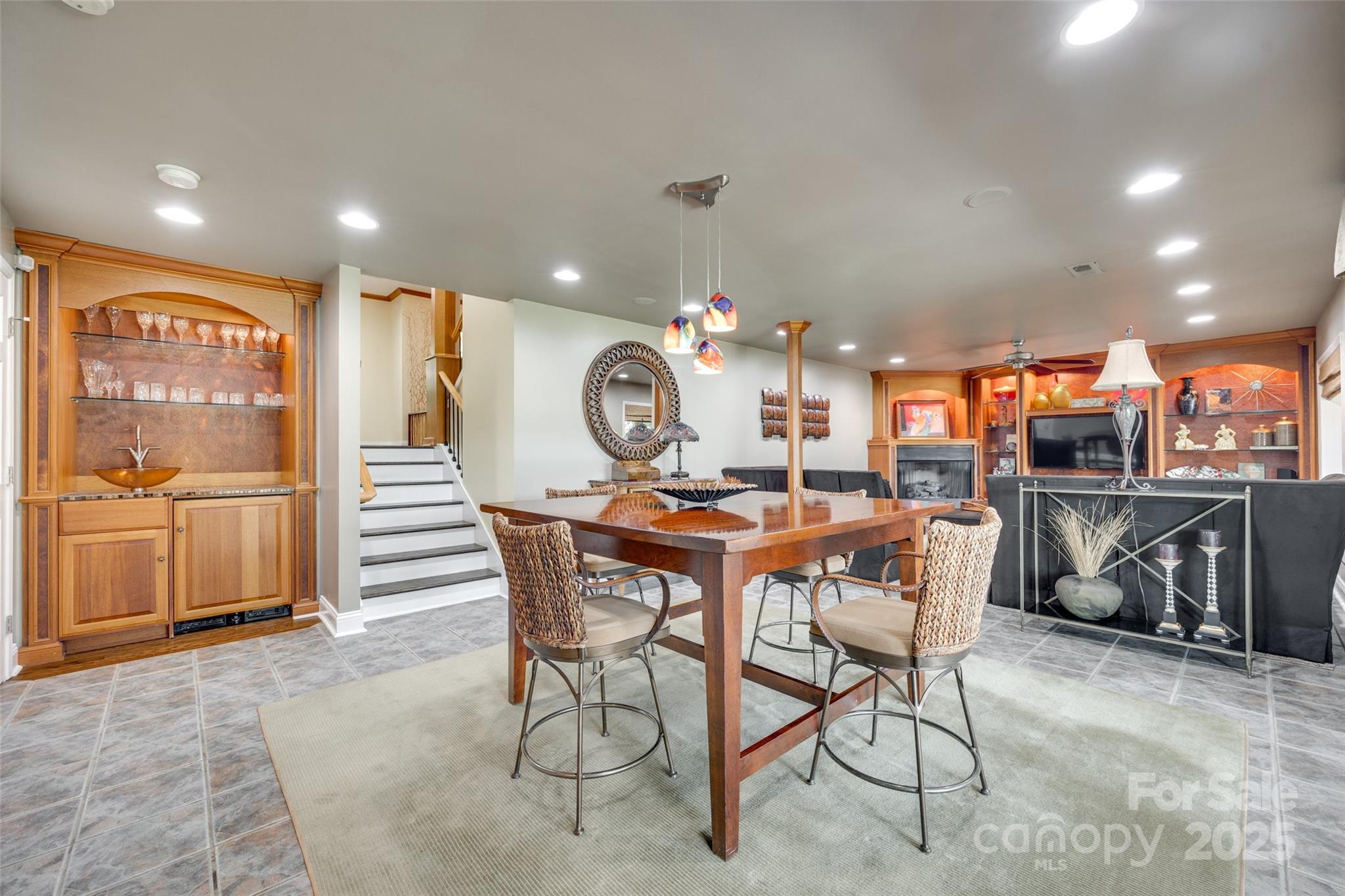 Browns Cove - Residential