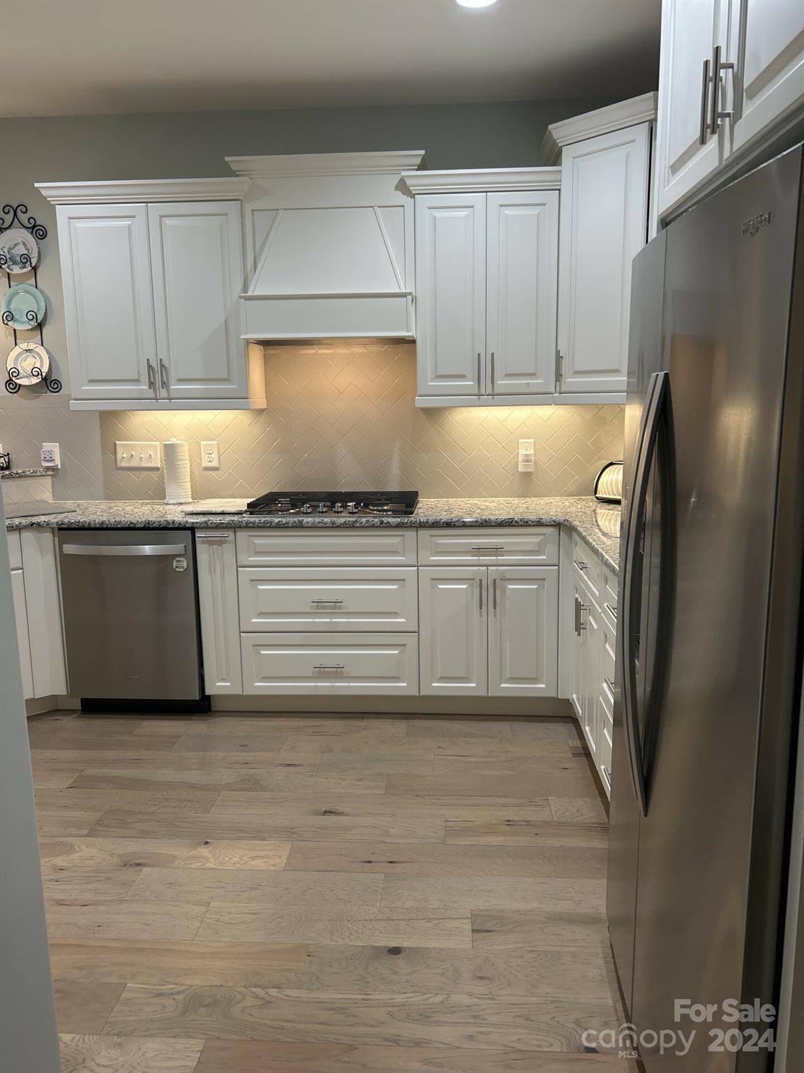 3 Cherry Way - Residential