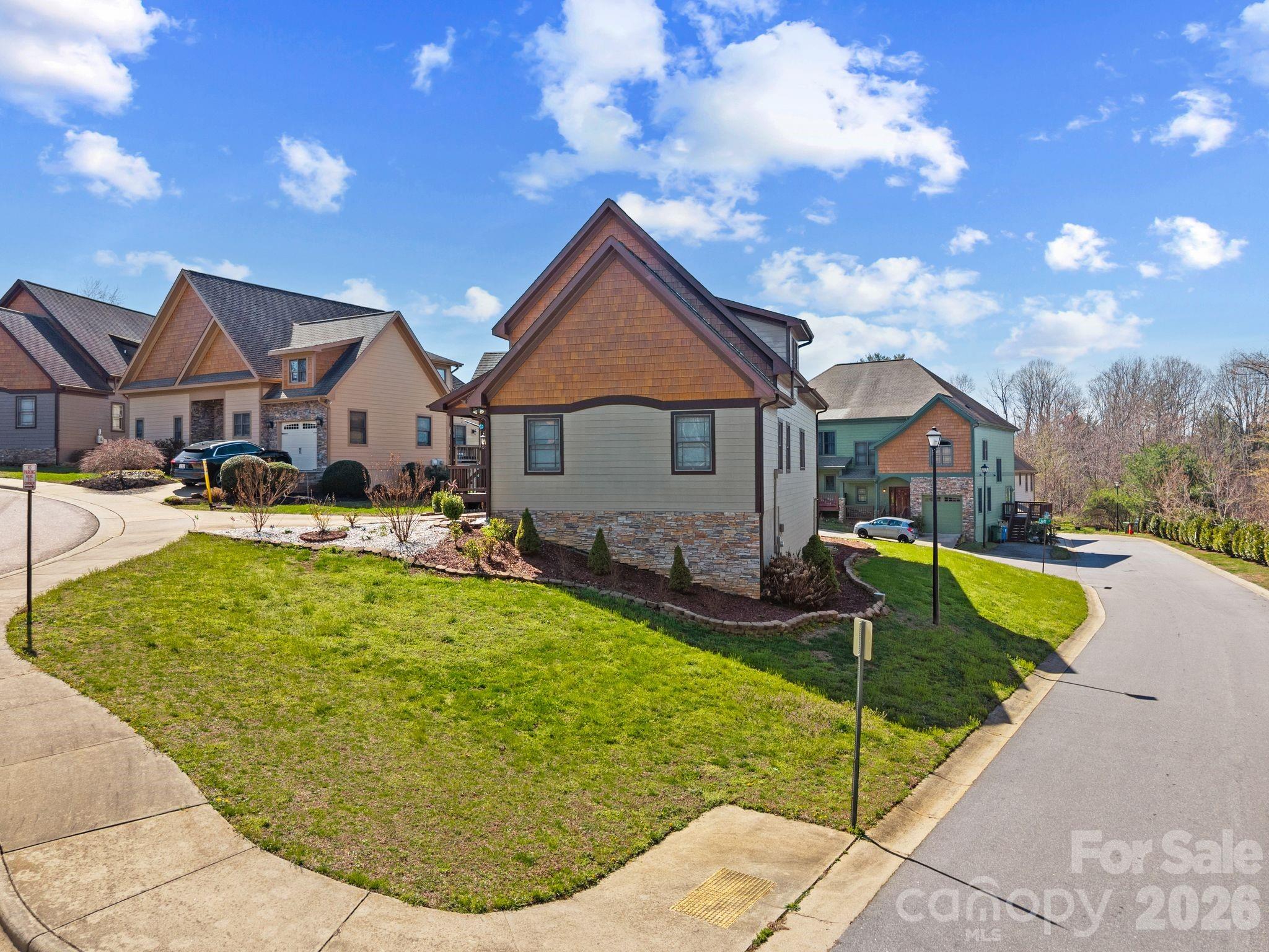 Elaine Eden - Residential