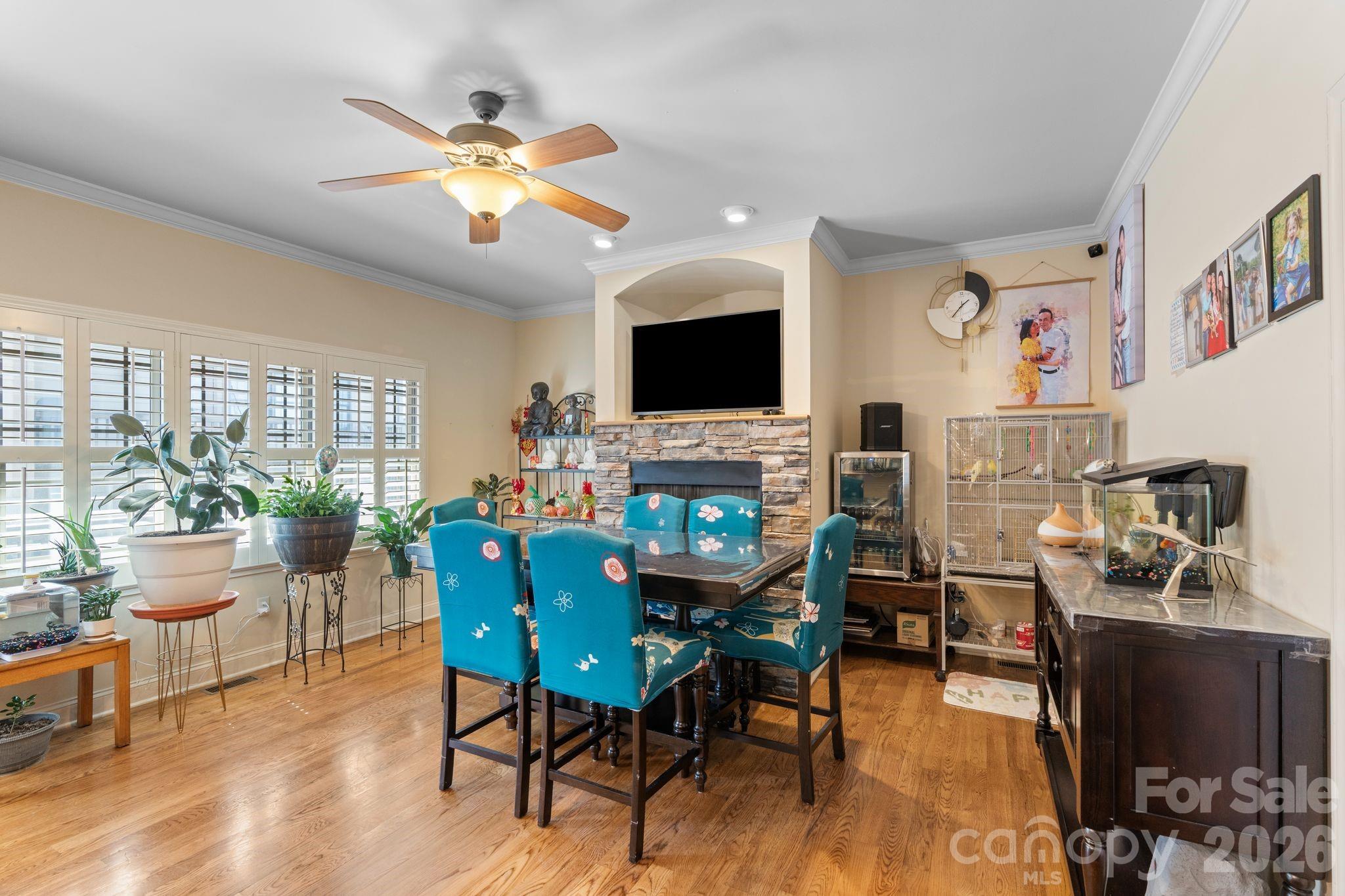 Elaine Eden - Residential