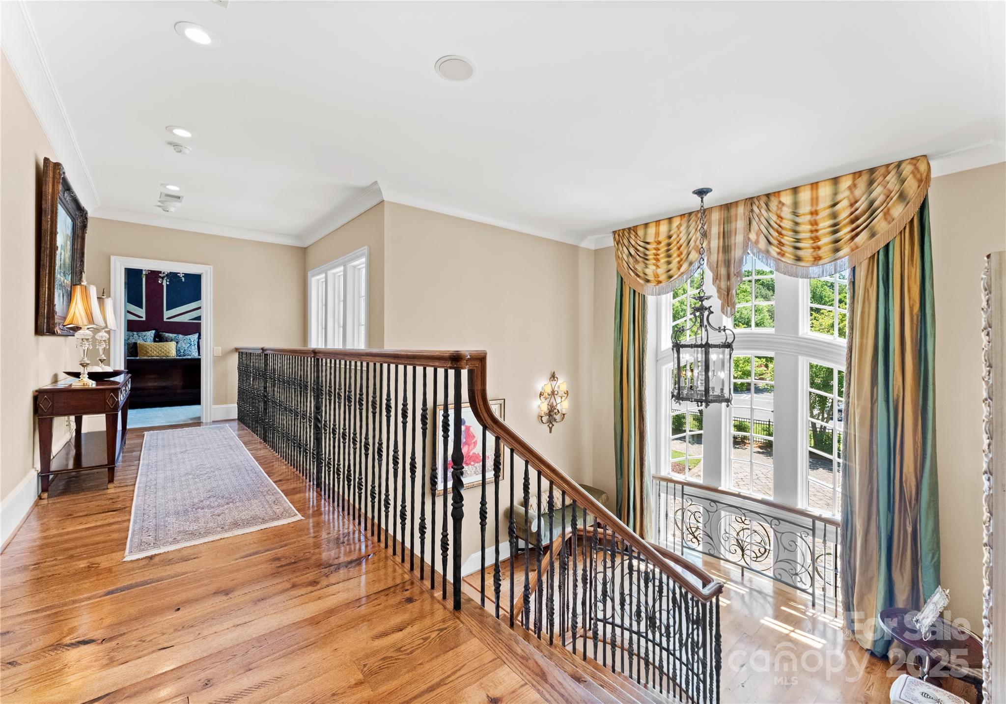 Charlotte, North Carolina 28278, United States, 4 Bedrooms Bedrooms, ,7 BathroomsBathrooms,Residential,Active,132614