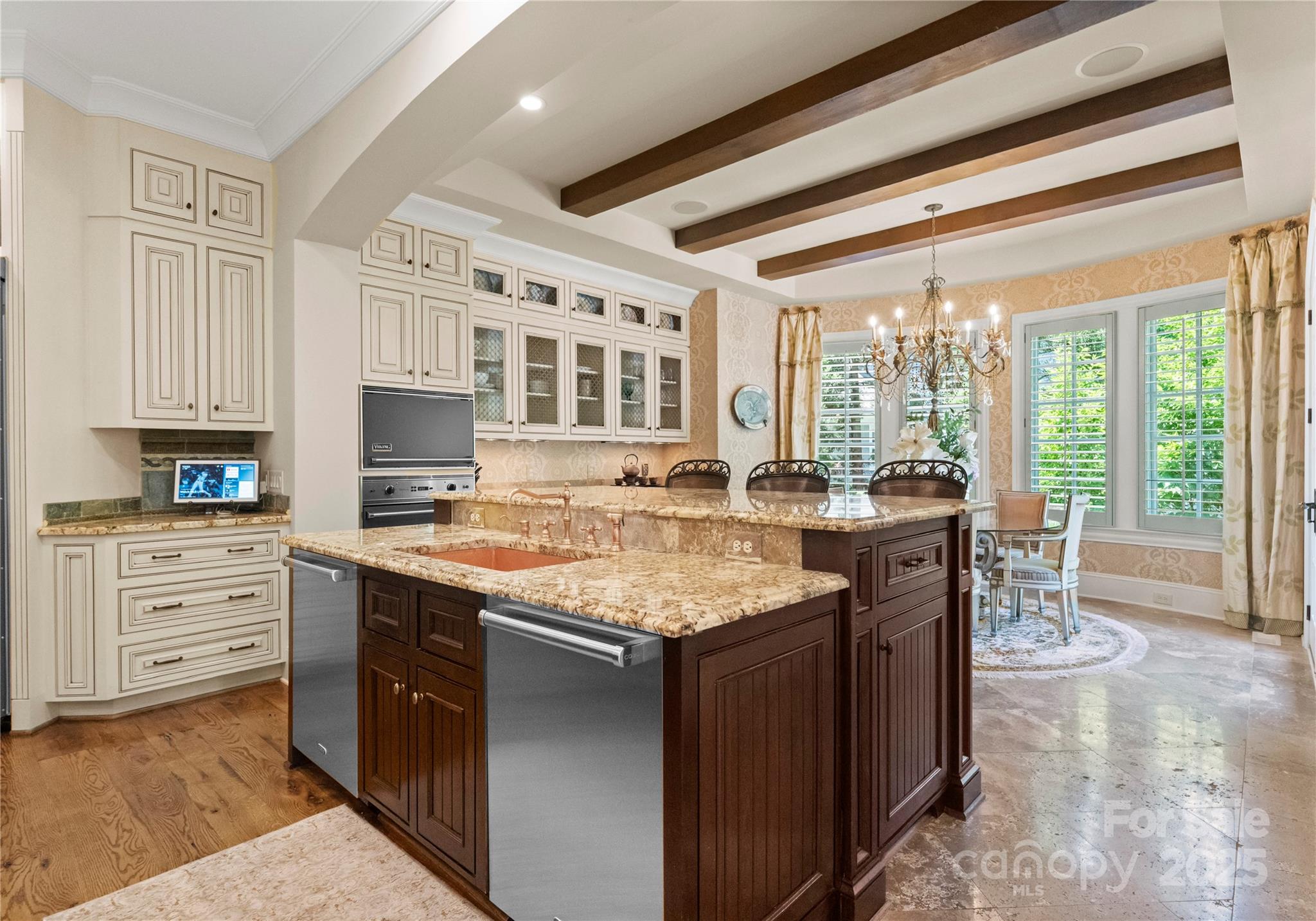 Charlotte, North Carolina 28278, United States, 4 Bedrooms Bedrooms, ,7 BathroomsBathrooms,Residential,Active,132614