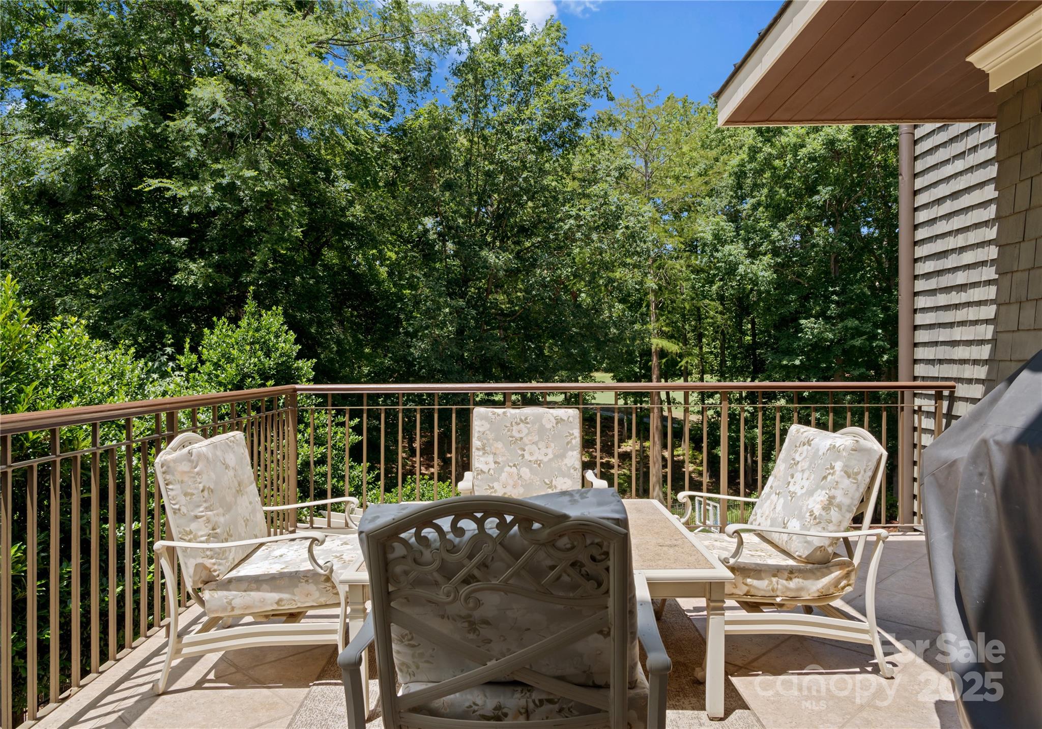 Charlotte, North Carolina 28278, United States, 4 Bedrooms Bedrooms, ,7 BathroomsBathrooms,Residential,Active,132614