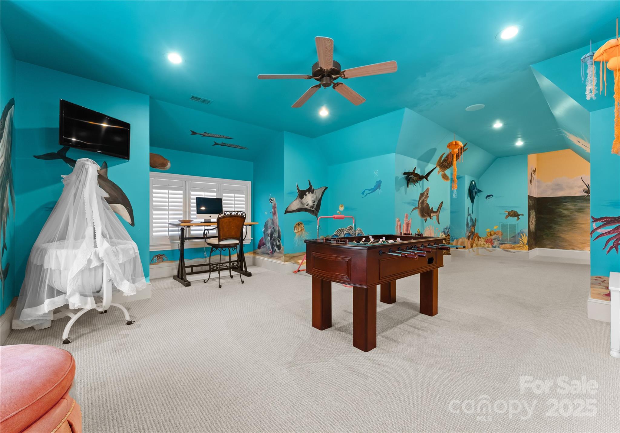 Charlotte, North Carolina 28278, United States, 4 Bedrooms Bedrooms, ,7 BathroomsBathrooms,Residential,Active,132614