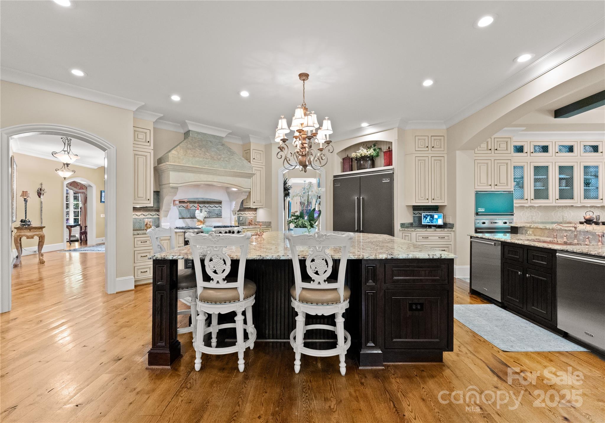 Charlotte, North Carolina 28278, United States, 4 Bedrooms Bedrooms, ,7 BathroomsBathrooms,Residential,Active,132614