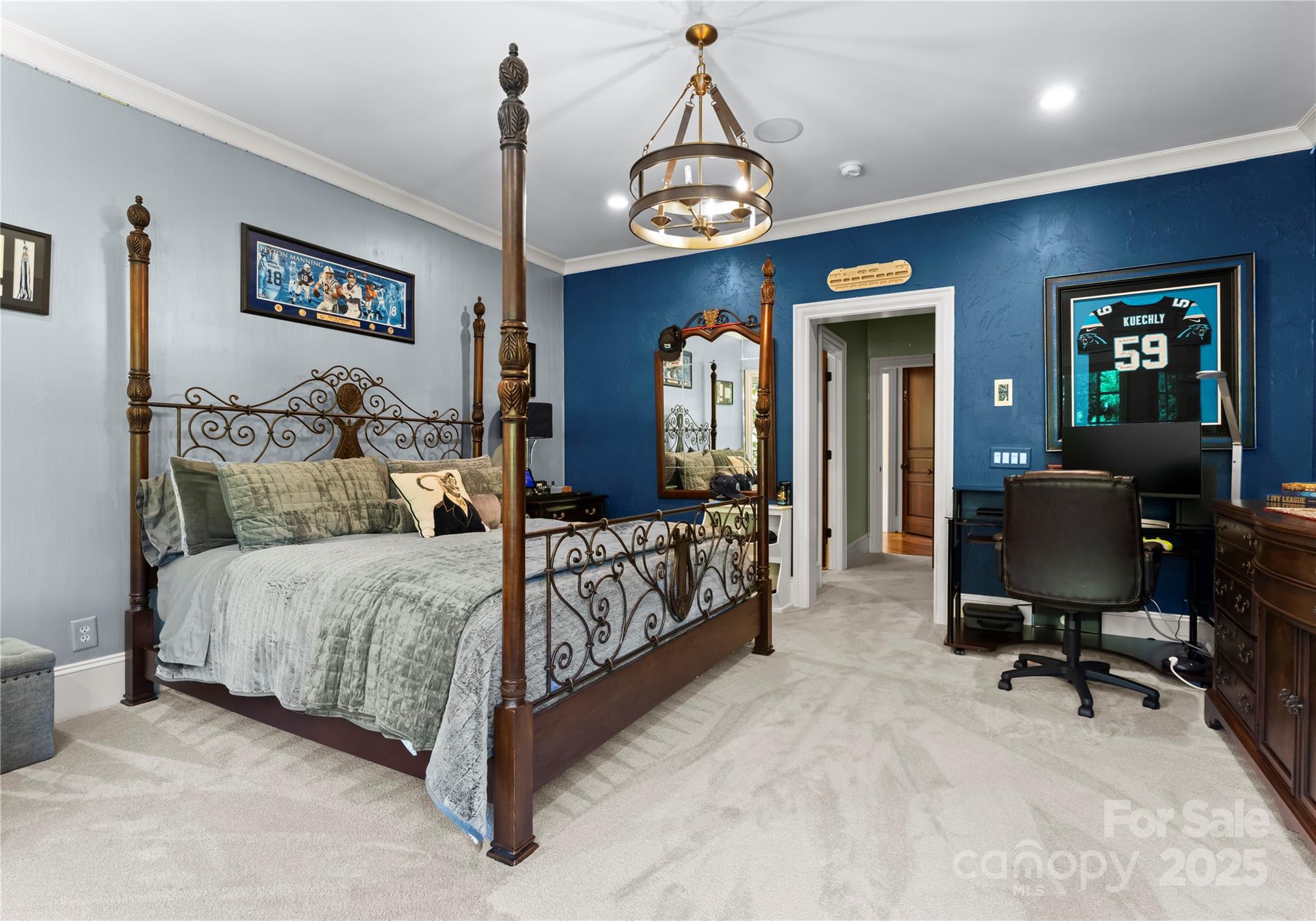 Charlotte, North Carolina 28278, United States, 4 Bedrooms Bedrooms, ,7 BathroomsBathrooms,Residential,Active,132614