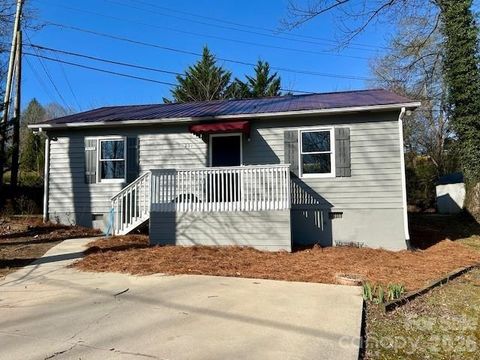 201 Brookdale Place NW Lenoir NC 28645