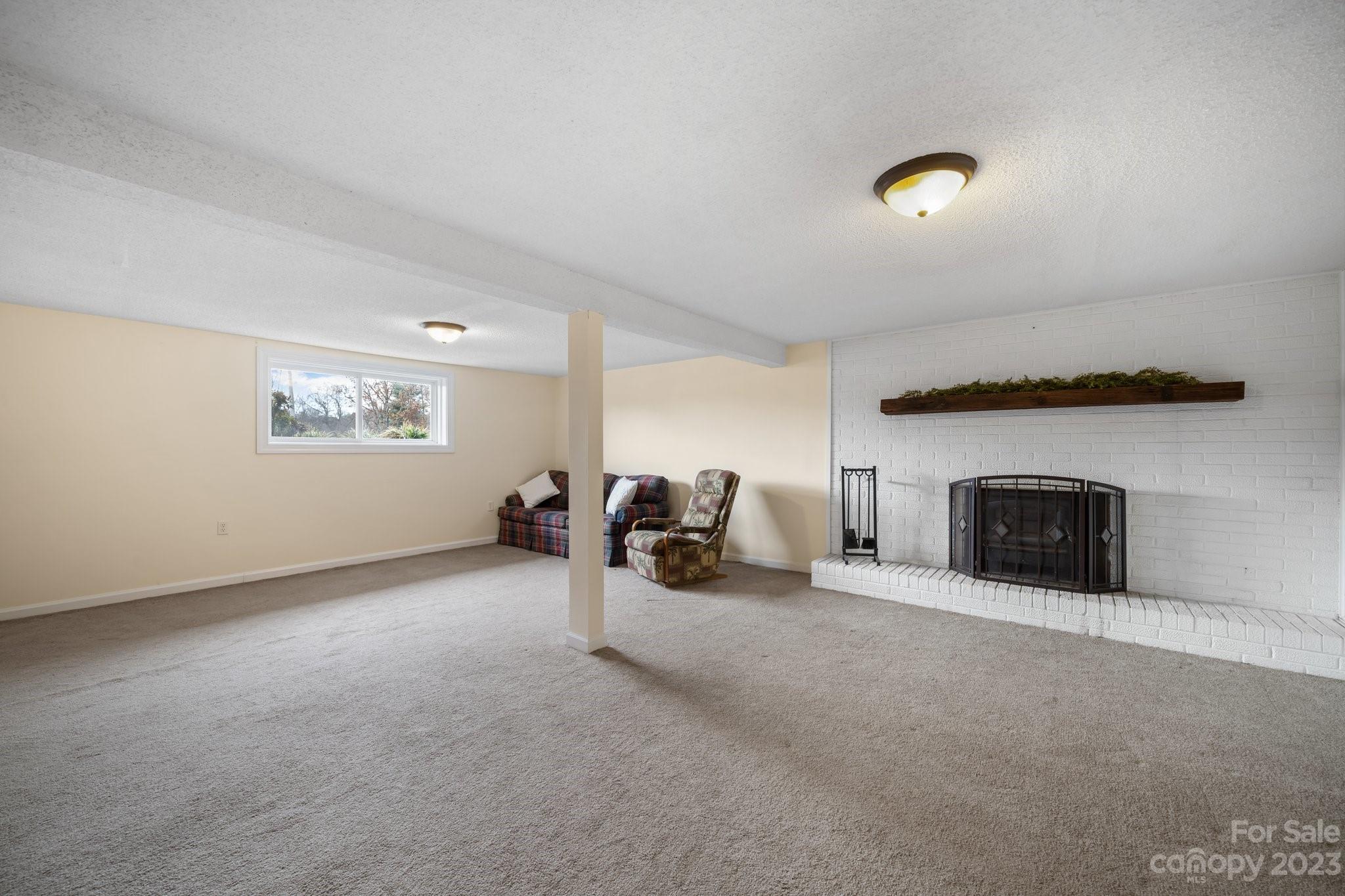 Royal Heights - Residential