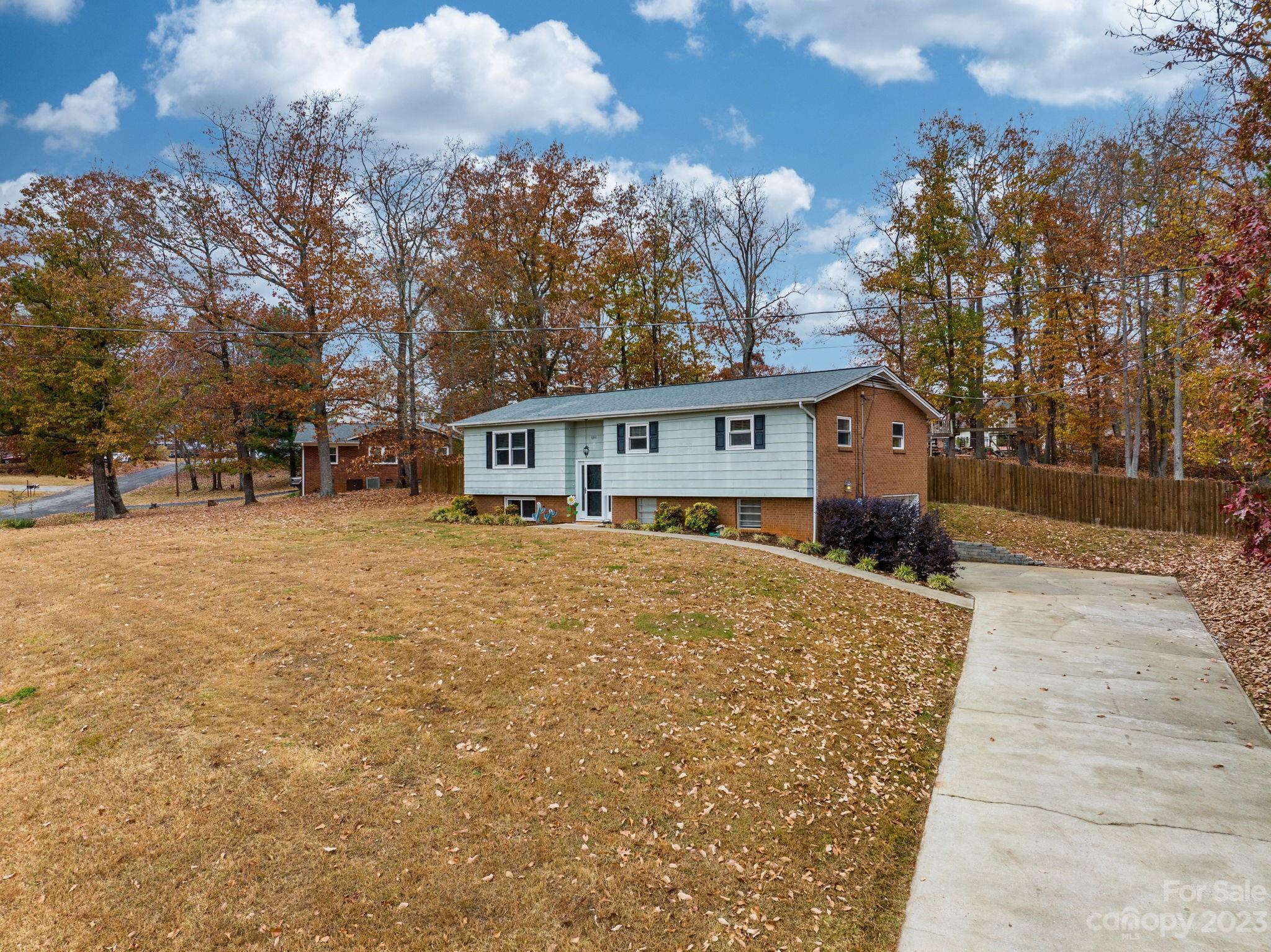 Royal Heights - Residential