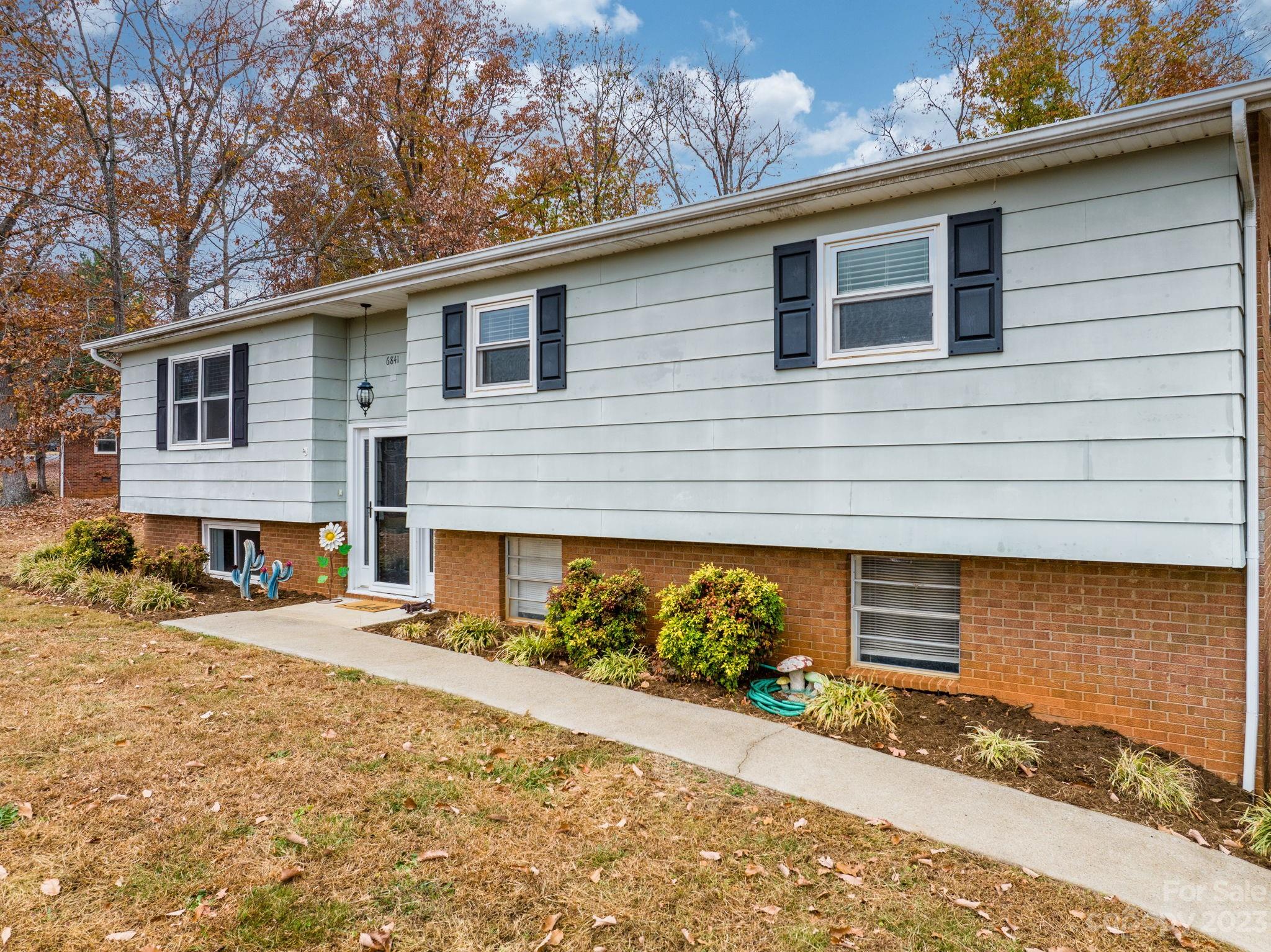 Royal Heights - Residential