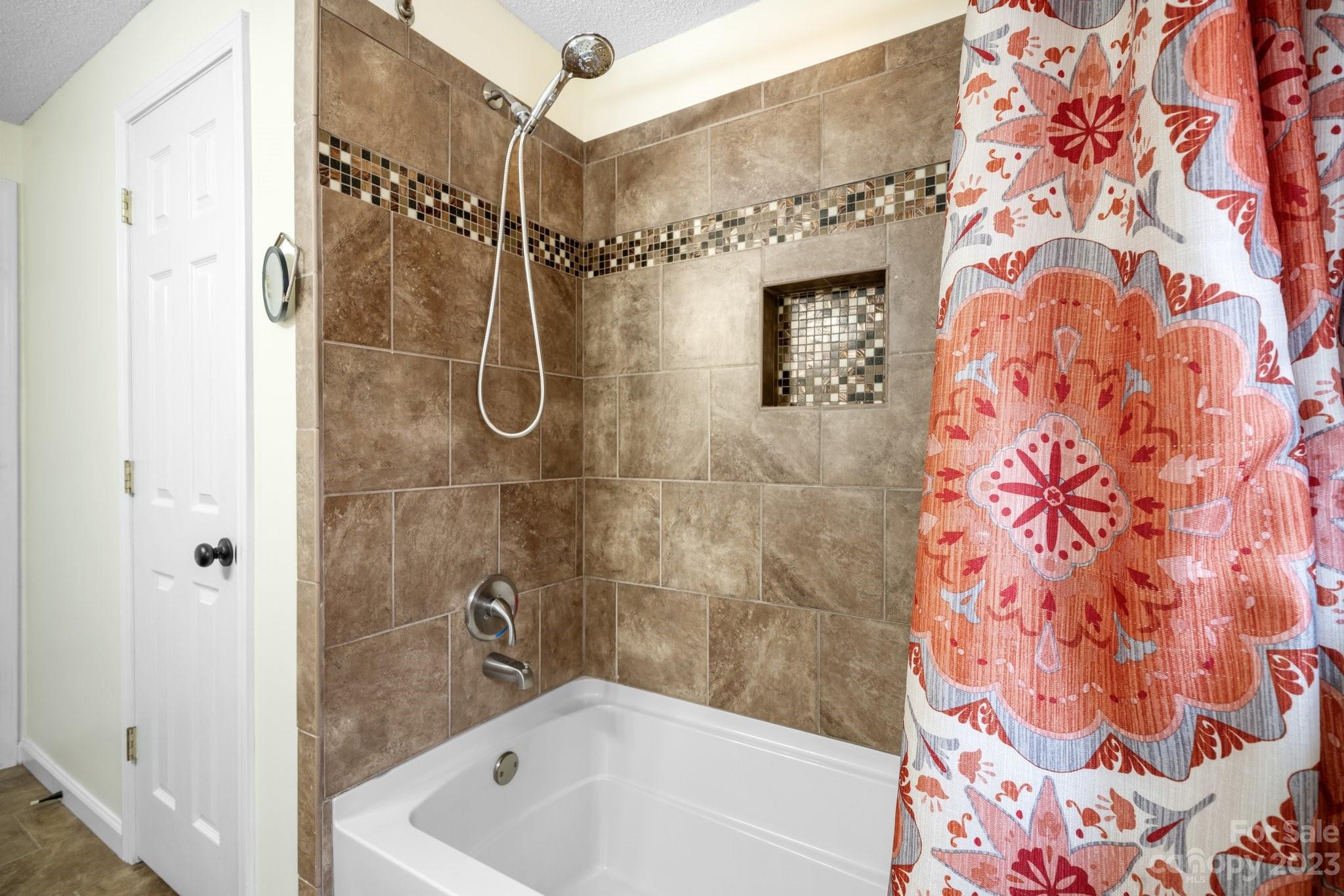 Royal Heights - Residential