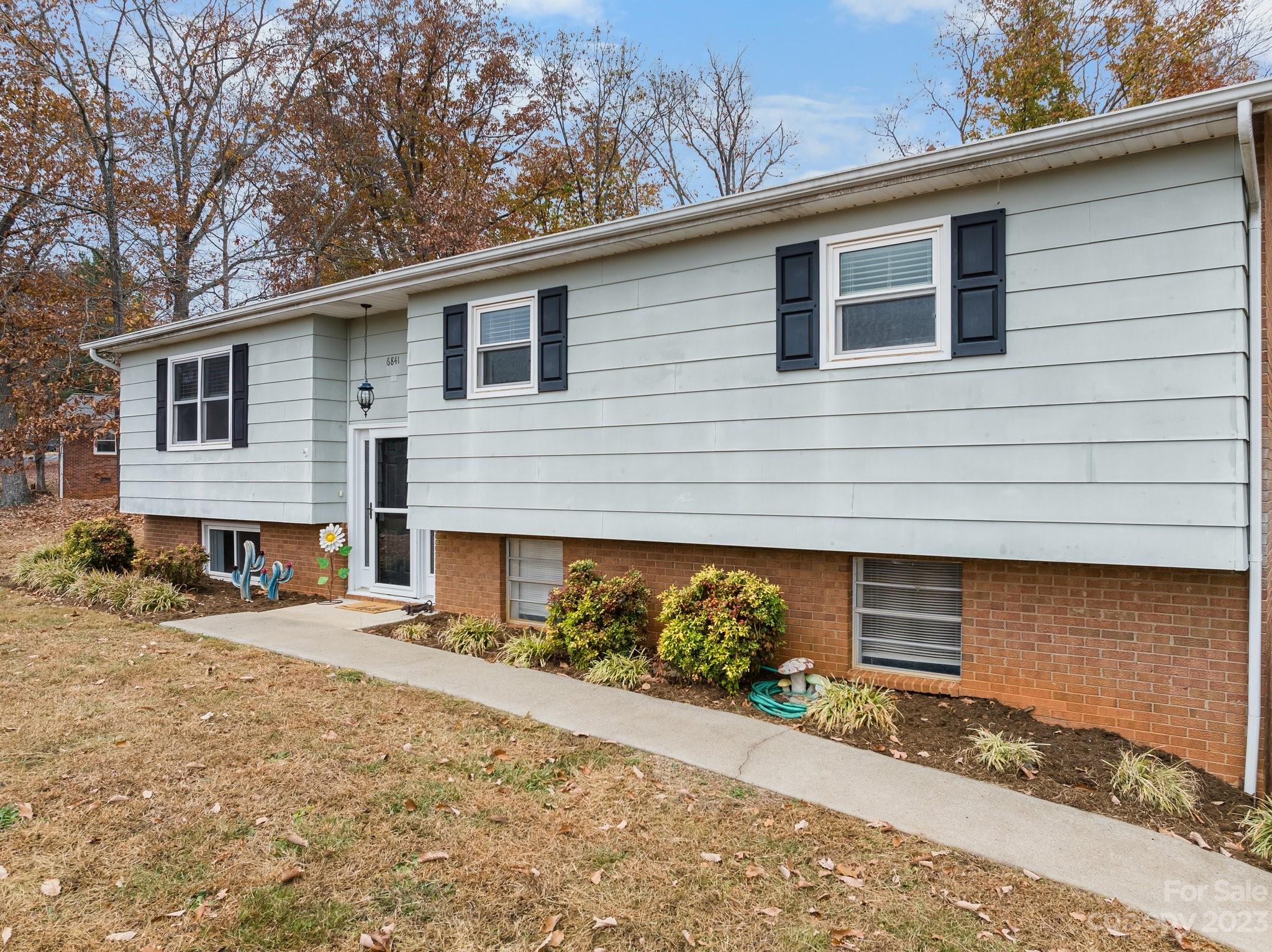 Royal Heights - Residential