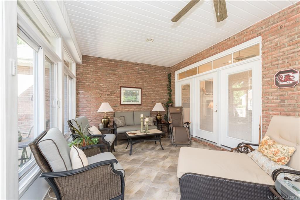 College Place - Residential